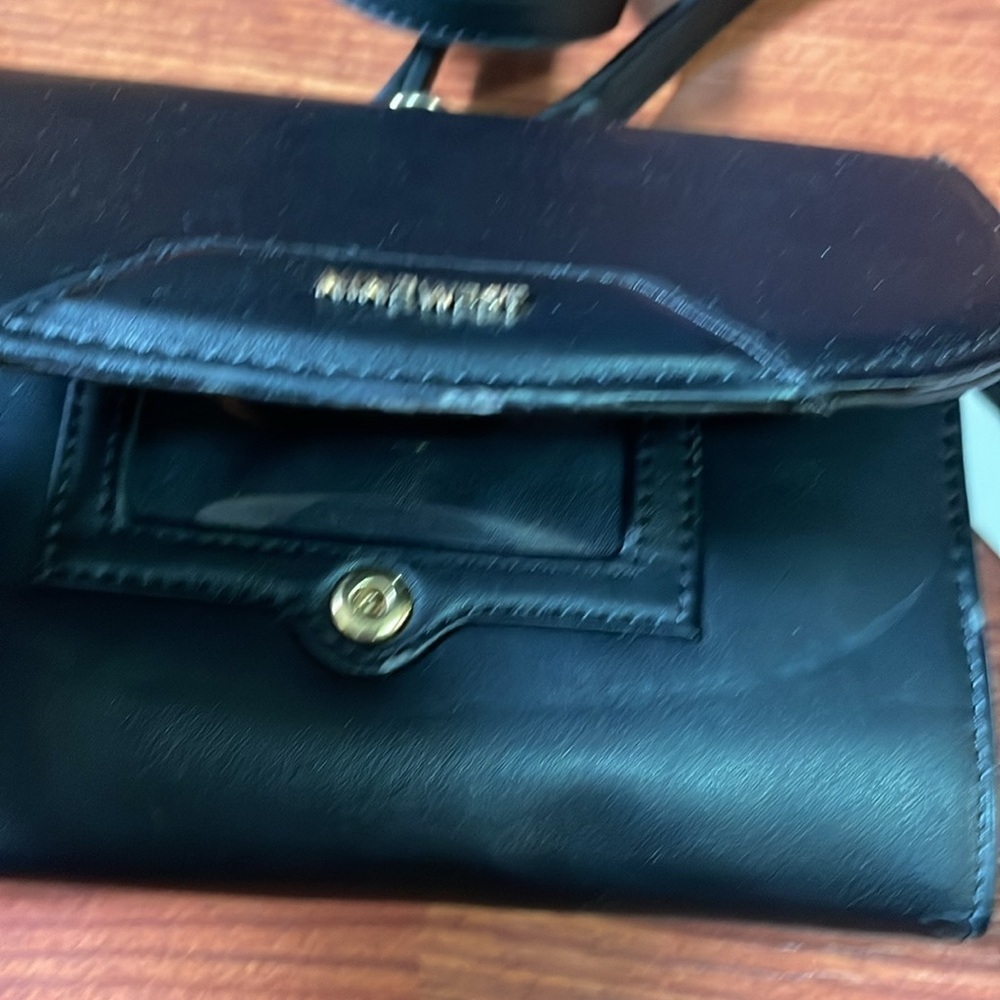 Nine West Black Crossbody Bag - Picture 2 of 8